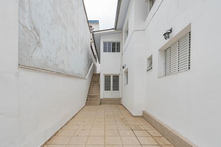 Casa para alugar com 140m², 4 quartos e 2 vagas Casa para alugar com 140m², 4 quartos e 2 vagasQuintal