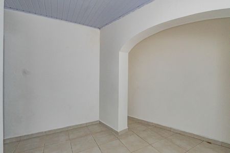 Casa para alugar com 140m², 4 quartos e 2 vagas Casa para alugar com 140m², 4 quartos e 2 vagasSala