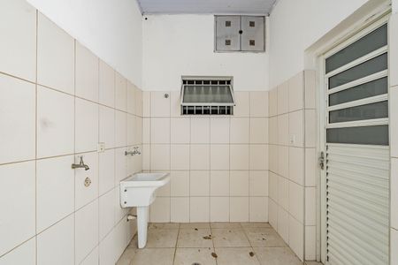 Casa para alugar com 140m², 4 quartos e 2 vagas Casa para alugar com 140m², 4 quartos e 2 vagasÁrea de Serviço