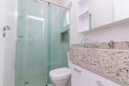 Casa à venda com 115m², 2 quartos e 3 vagasBanheiro