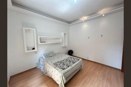 Apartamento à venda com 70m², 2 quartos e 1 vagaQuarto 01