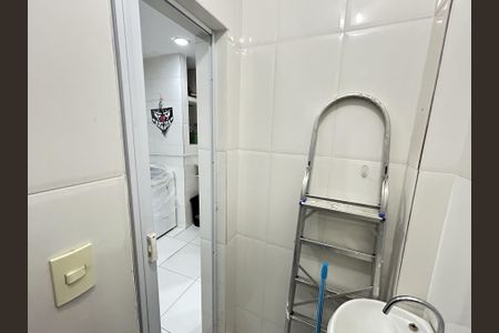Apartamento à venda com 70m², 2 quartos e 1 vagaBanheiro de serviço