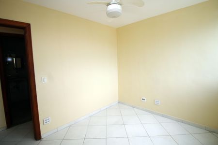 Apartamento para alugar com 120m², 3 quartos e 1 vagaQuarto 2