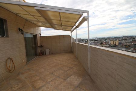Apartamento para alugar com 120m², 3 quartos e 1 vagaTerraço