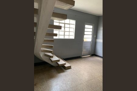 Foto 01 de casa à venda com 3 quartos, 232m² em Vila California, São Paulo