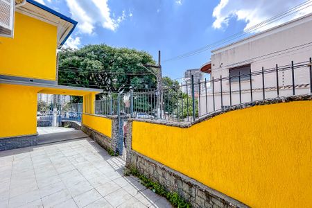 Casa à venda com 352m², 4 quartos e 4 vagasÁrea externa
