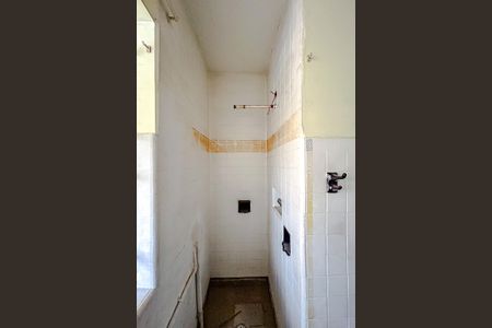 Casa à venda com 352m², 4 quartos e 4 vagasBanheiro 3