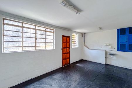 Casa à venda com 352m², 4 quartos e 4 vagasCozinha 1