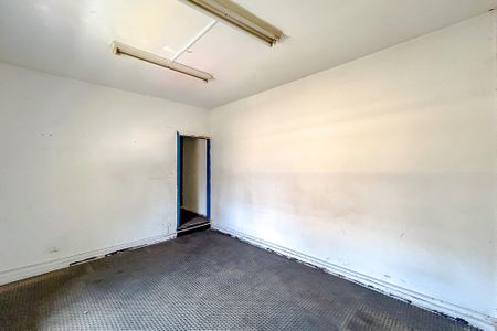 Casa à venda com 352m², 4 quartos e 4 vagasQuarto 3