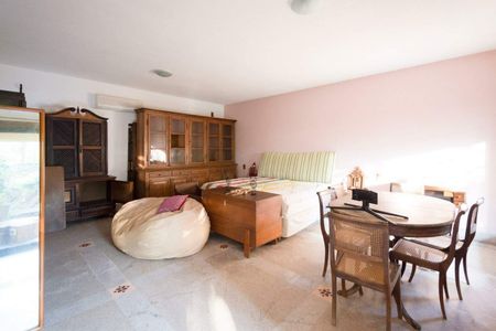 Casa de condomínio à venda com 1000m², 6 quartos e 8 vagas