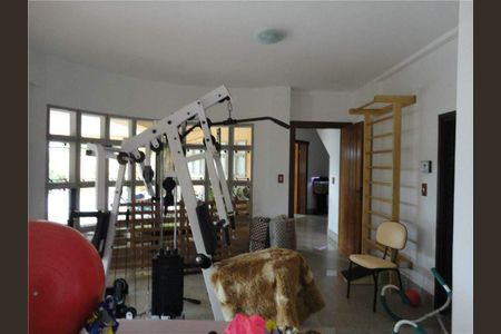 Casa de condomínio à venda com 1000m², 6 quartos e 8 vagas