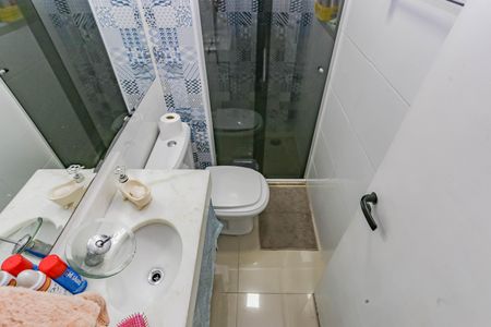 Apartamento à venda com 68m², 3 quartos e 1 vaga Apartamento à venda com 68m², 3 quartos e 1 vagaBanheiro Social