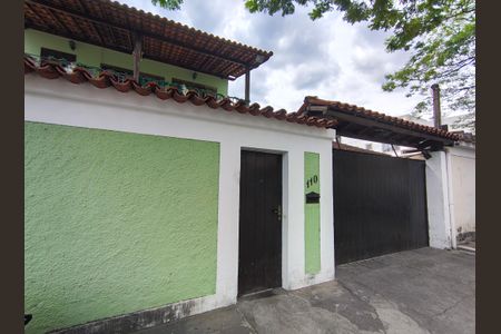 Casa para alugar com 631m², 5 quartos e 10 vagasFachada