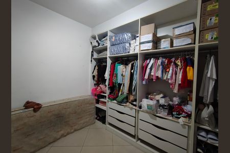 Casa para alugar com 631m², 5 quartos e 10 vagasCloset Suite 3