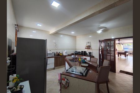 Casa para alugar com 631m², 5 quartos e 10 vagasCozinha