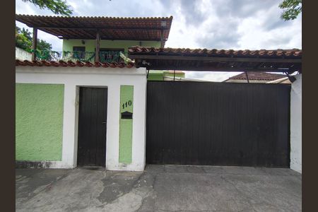 Casa para alugar com 631m², 5 quartos e 10 vagasFachada
