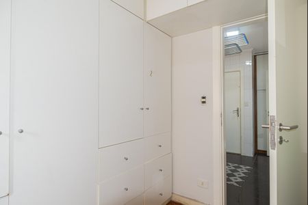 Apartamento para alugar com 100m², 2 quartos e 1 vagaQuarto de Serviço