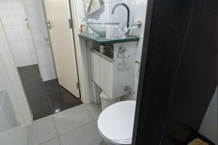 Apartamento para alugar com 100m², 2 quartos e 1 vagaBanheiro de Serviço