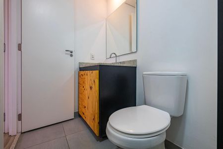 Apartamento para alugar com 60m², 2 quartos e 1 vagaSuíte - Banheiro
