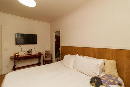 Casa à venda com 420m², 5 quartos e 6 vagasSuíte