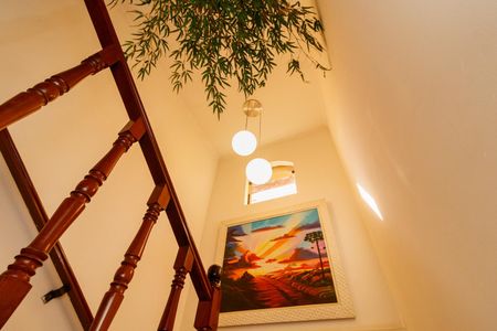 Casa à venda com 420m², 5 quartos e 6 vagasCorredor dos quartos