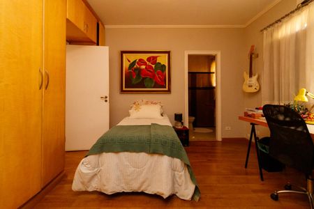 Casa à venda com 420m², 5 quartos e 6 vagasSuíte 3