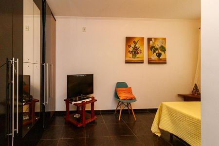 Casa à venda com 420m², 5 quartos e 6 vagasQuarto de Serviço