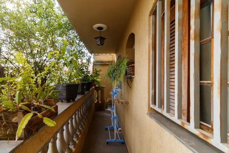 Casa à venda com 420m², 5 quartos e 6 vagasÁrea externa