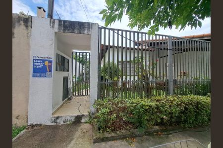 Casa à venda com 136m², 3 quartos e 2 vagas Casa à venda com 136m², 3 quartos e 2 vagasFACHADA COM PLACA