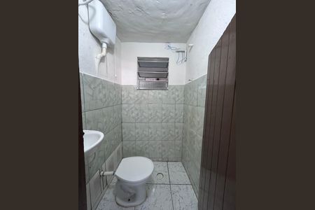 Banheiro da Suíte de casa para alugar com 1 quarto, 23m² em Jardim Ubirajara (zona Sul), São Paulo