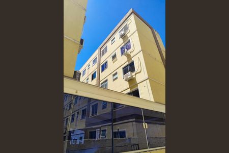 Apartamento para alugar com 50m², 2 quartos e 1 vaga Apartamento para alugar com 50m², 2 quartos e 1 vagaFachada do bloco