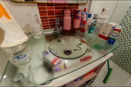 Apartamento à venda com 70m², 3 quartos e 1 vagaSuíte - Banheiro