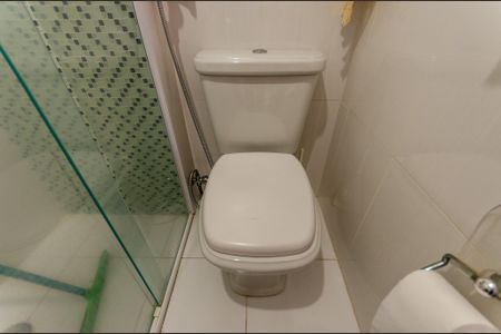 Apartamento à venda com 70m², 3 quartos e 1 vagaSuíte - Banheiro