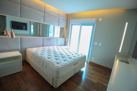 Apartamento à venda com 171m², 3 quartos e 4 vagas