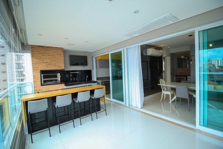 Apartamento à venda com 171m², 3 quartos e 4 vagas