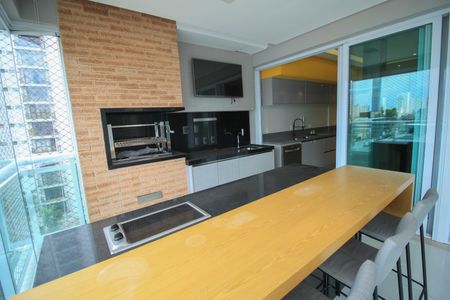 Apartamento à venda com 171m², 3 quartos e 4 vagas