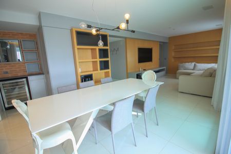 Apartamento à venda com 3 quartos, 171m² em Vila Santo Estevão, São Paulo