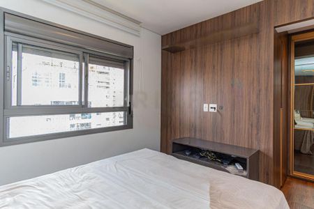 Apartamento à venda com 131m², 3 quartos e sem vaga