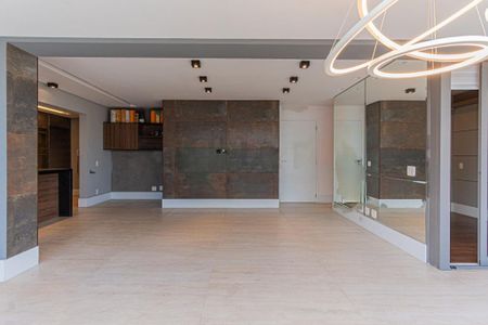 Apartamento à venda com 131m², 3 quartos e sem vaga