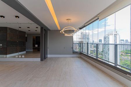 Apartamento à venda com 3 quartos, 131m² em Brooklin, São Paulo