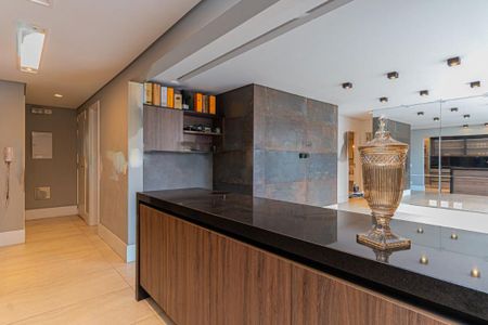 Apartamento à venda com 131m², 3 quartos e sem vaga