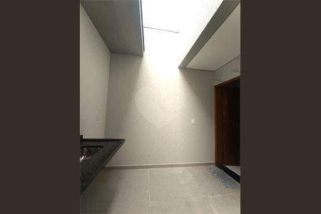 Casa à venda com 3 quartos, 120m² em Vila Frugoli, São Paulo