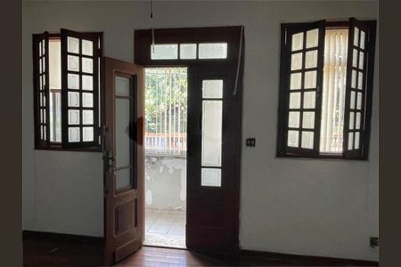 Apartamento à venda com 2 quartos, 80m² em Aclimação, São Paulo