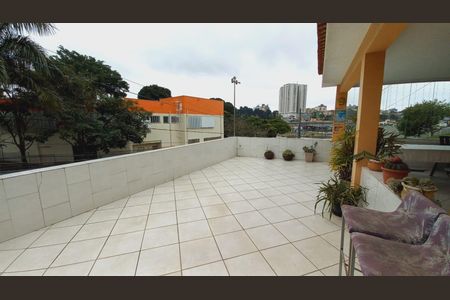 Casa à venda com 3 quartos, 233m² em Ferrazópolis, São Bernardo do Campo