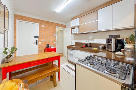 Apartamento à venda com 107m², 3 quartos e 1 vaga Apartamento à venda com 107m², 3 quartos e 1 vagaCozinha