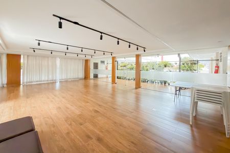 Apartamento à venda com 107m², 3 quartos e 1 vaga Apartamento à venda com 107m², 3 quartos e 1 vagaSalão de Festas