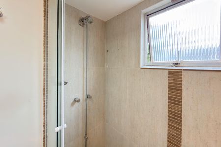 Apartamento à venda com 107m², 3 quartos e 1 vaga Apartamento à venda com 107m², 3 quartos e 1 vagaBanheiro da Suíte