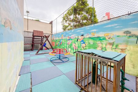 Apartamento à venda com 107m², 3 quartos e 1 vaga Apartamento à venda com 107m², 3 quartos e 1 vagaPlayground