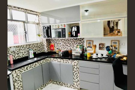 Apartamento à venda com 130m², 3 quartos e 1 vaga