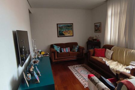 Apartamento à venda com 3 quartos, 106m² em Santa Efigênia, Belo Horizonte